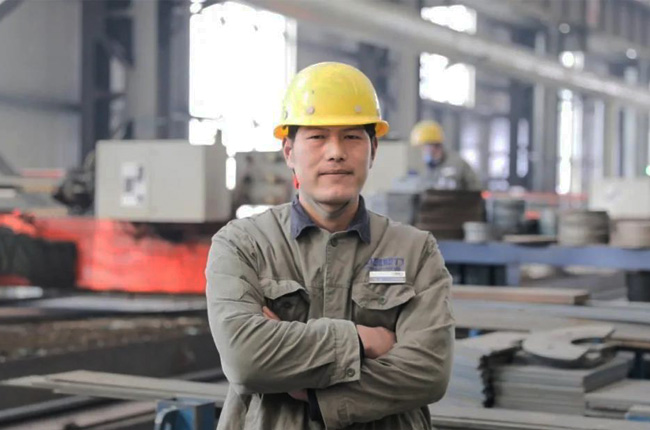 鼎力工匠——陳耿 鼎力工匠——陳耿