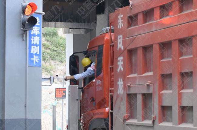 һ��ͨ�����b܇����ϵ�y(t��ng)ˢ���ϰ�