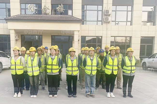 運營團(tuán)隊.jpg 運營團(tuán)隊.jpg