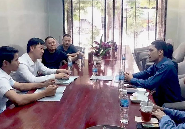 ���u(y��)��������կ����(w��)��������������һ��һ·�����O(sh��)