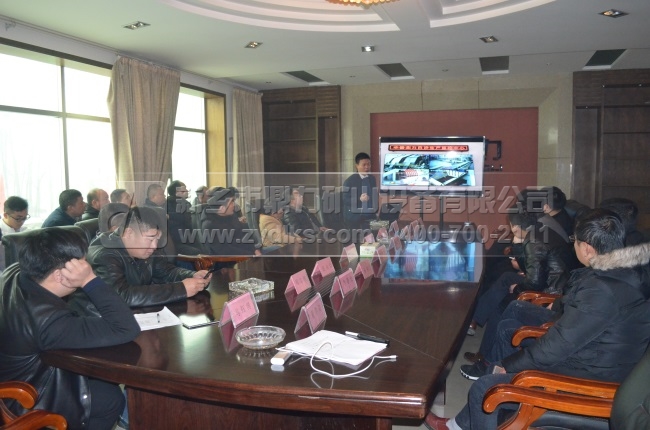 ���l(xi��ng)�����N(xi��o)���ˆT��Ӗ(x��n)