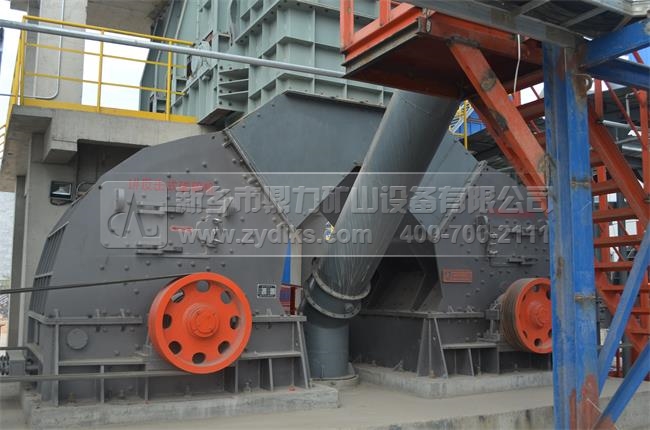 石灰?guī)r破碎機(jī)使用現(xiàn)場