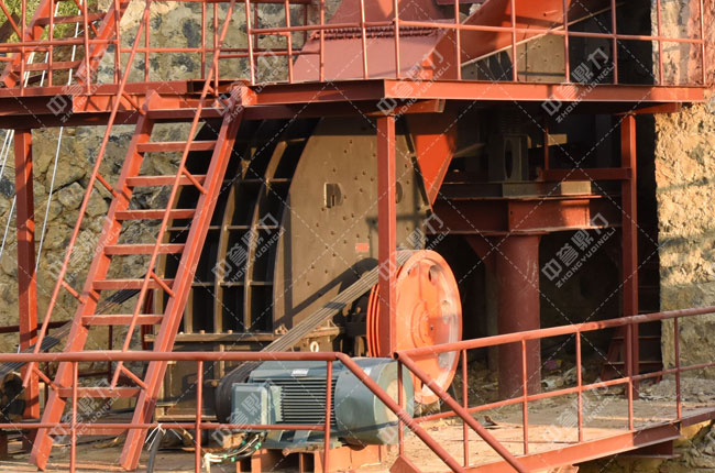 �����������_(d��)��ʯ���r(sh��)�a(ch��n)200����ʯ���a(ch��n)��