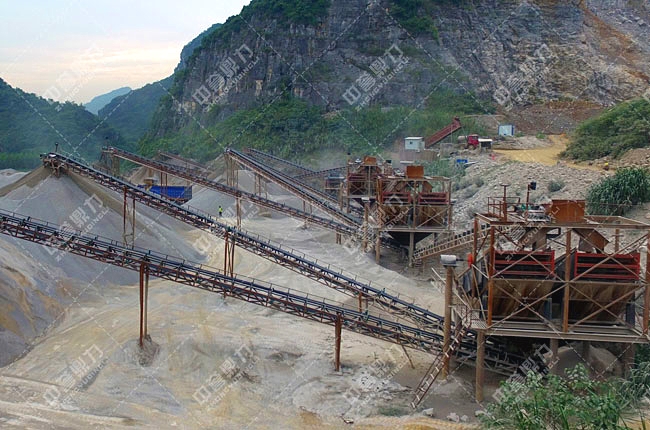 �V��ĳʯ�ϏS