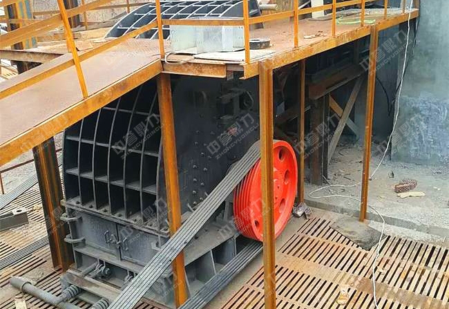 ��¶��Vɽ����������C