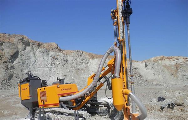 ʯ�ϏS菎r�F(xi��n)��(ch��ng)