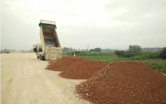 �����U�������