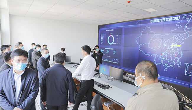 ���l(xi��ng)�и����L��ռ��һ�Ѕ��^���u�����Vɽ�����Ɣ���