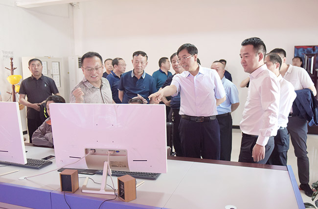 �˽����u(y��)�����Vɽ���a(ch��n)����ϵ�y(t��ng)