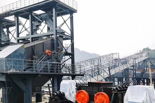 ���b�F(xi��n)��(ch��ng)