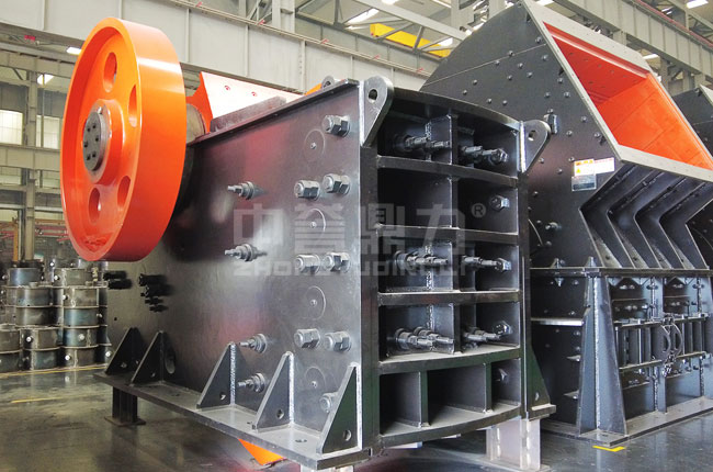 �����r����C(j��)